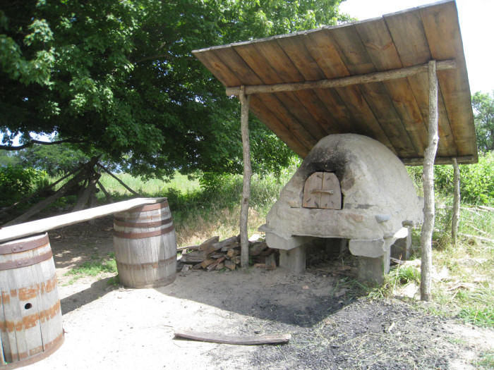 oven at the Plimoth Plantation, Plymouth