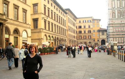 Fiona at the Duomo in Florence