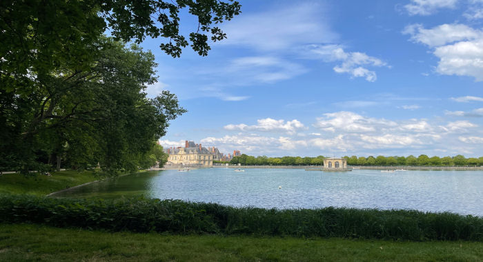 carp lake, Fontainebleau chateau