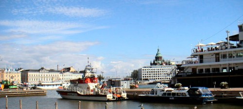 Uspenski cathedral overlooks the harbour