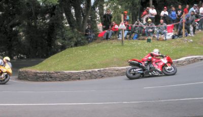 John McGuinness at Ramsey Hairpin, TT Week 2004
