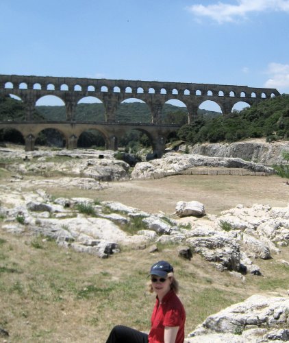 Fiona at the Pont du Gard