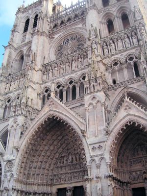 main porch of the Notre Dame cathedrale Amiens