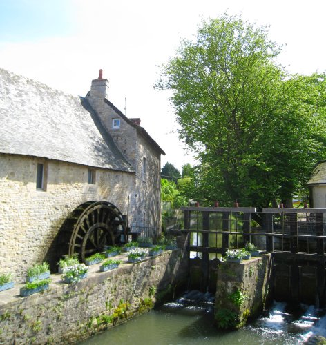waterwheel near the Centre Guillaume le Conquerant in Bayeux