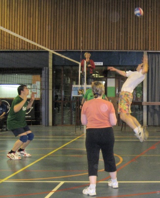 Dave spikes the ball