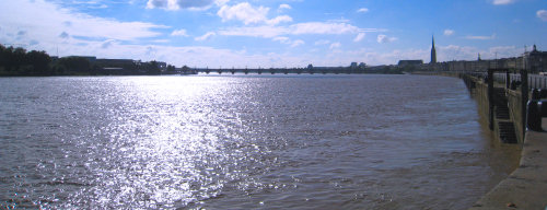 Garonne River, Bordeaux