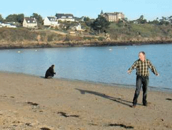 Neil and John play Ultimate Frisbee on Cancale beach