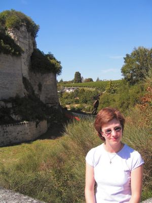 Fiona at the chateau in Chinon