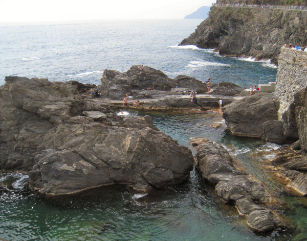 rocks at Manarola
