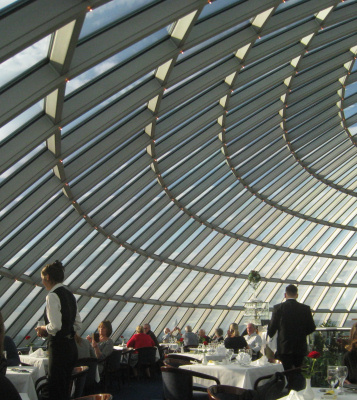 revolving restaurant Perlan, Reykjavik
