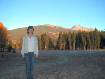 Tekerra Lodge restaurant is in a beautiful setting just off the main highway.