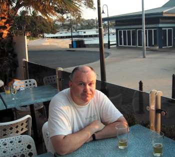 having a schooner and a pot at Watsons Bay, Sydney, Australia