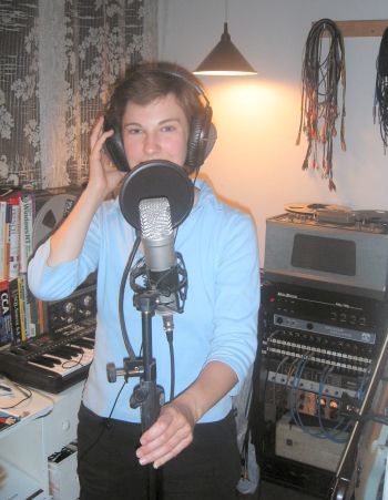Fiona in the Passage Cardinet Productions Studio