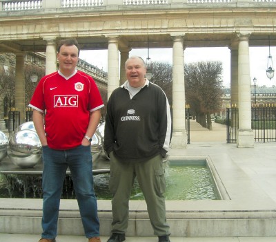 Mike and John by the fountains