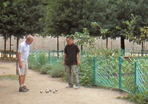 can you spot where Pierre's boule stopped?