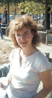 Fiona at the pétanque tournament in Paris