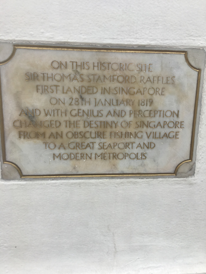 plinth, Raffles statue, Singapore